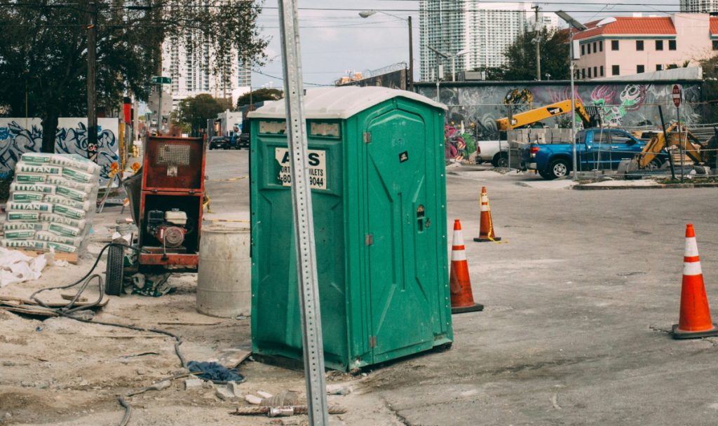 how to make a porta potty look nice